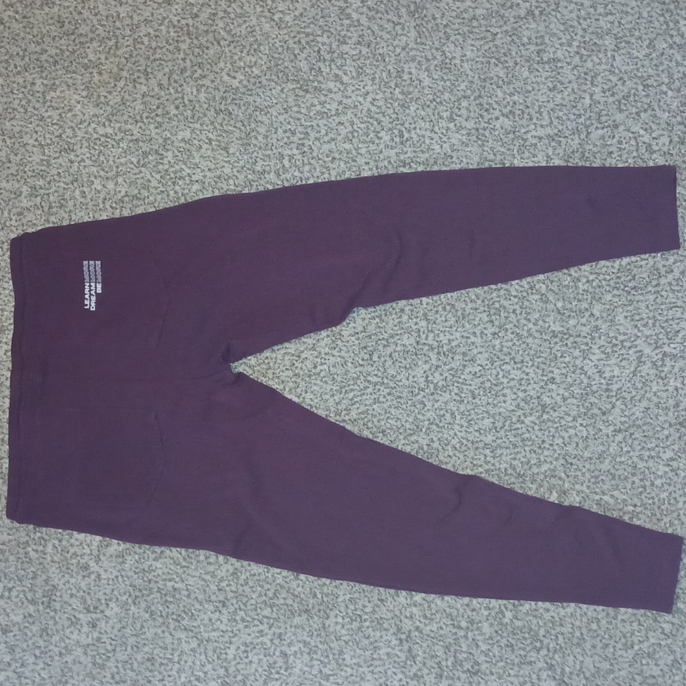 Large  unisex Cozy Alphalete Joggers - Picture 6 of 8